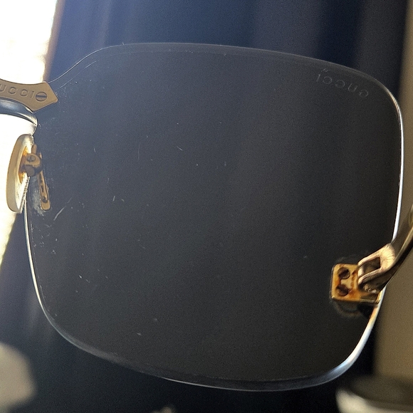 Gucci Oversized GG0352s 001 Sunglasses RARE! - Picture 15 of 15